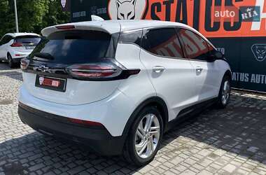 Хетчбек Chevrolet Bolt EV 2023 в 