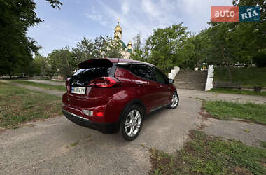 Хэтчбек Chevrolet Bolt EV 2021 в 