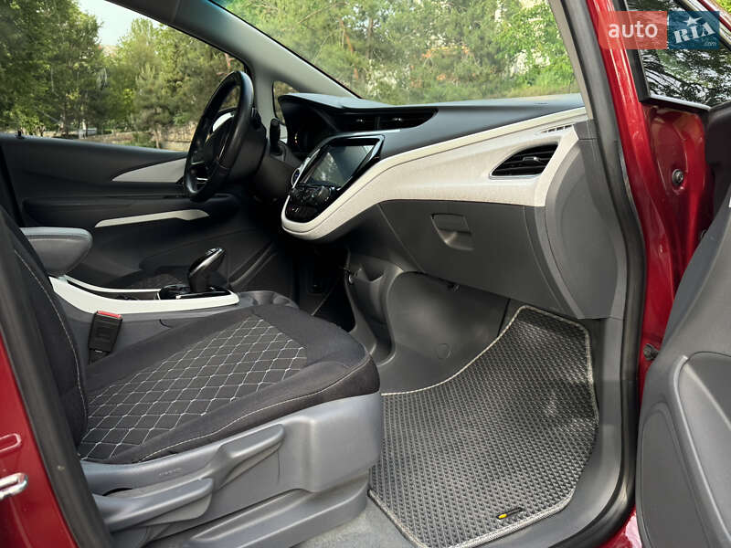 Хетчбек Chevrolet Bolt EV 2021 в Миколаєві