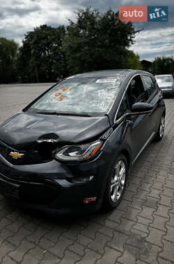 Хэтчбек Chevrolet Bolt EV 2017 в 
