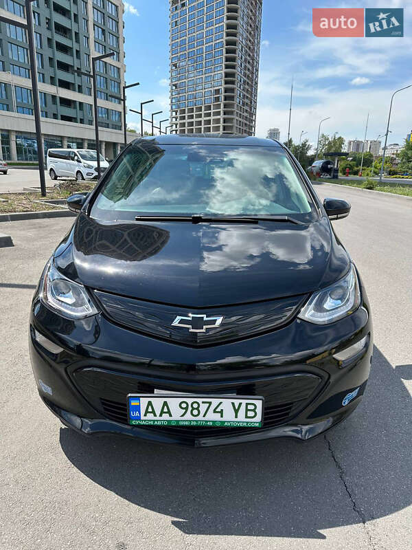Хетчбек Chevrolet Bolt EV 2020 в Дніпрі
