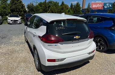 Хэтчбек Chevrolet Bolt EV 2018 в 