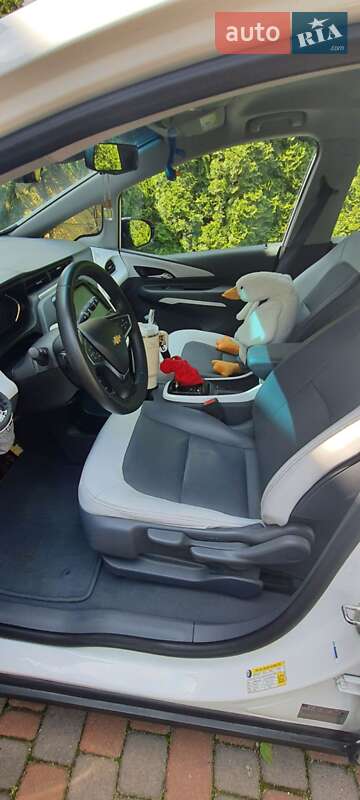 Хетчбек Chevrolet Bolt EV 2017 в Житомирі