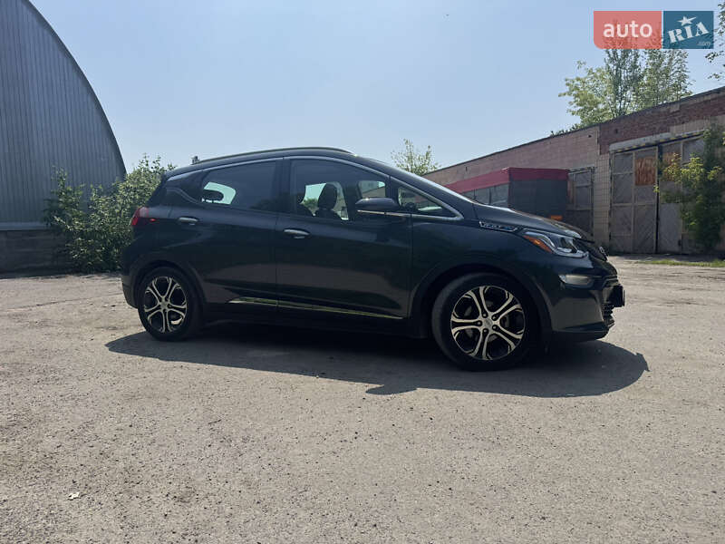 Хетчбек Chevrolet Bolt EV 2017 в Тернополі