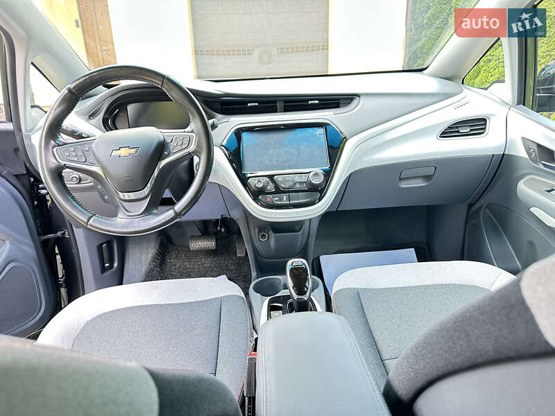 Хэтчбек Chevrolet Bolt EV 2020 в Львове