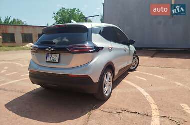 Хэтчбек Chevrolet Bolt EV 2023 в 
