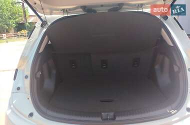 Хэтчбек Chevrolet Bolt EV 2023 в 