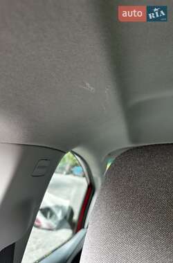 Хэтчбек Chevrolet Bolt EV 2017 в 