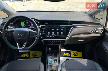 Хэтчбек Chevrolet Bolt EV 2023 в 