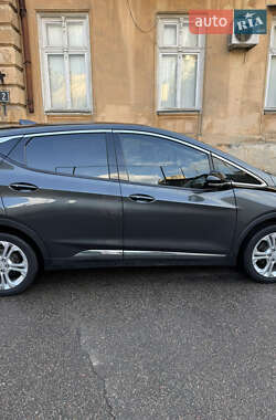 Хэтчбек Chevrolet Bolt EV 2018 в 