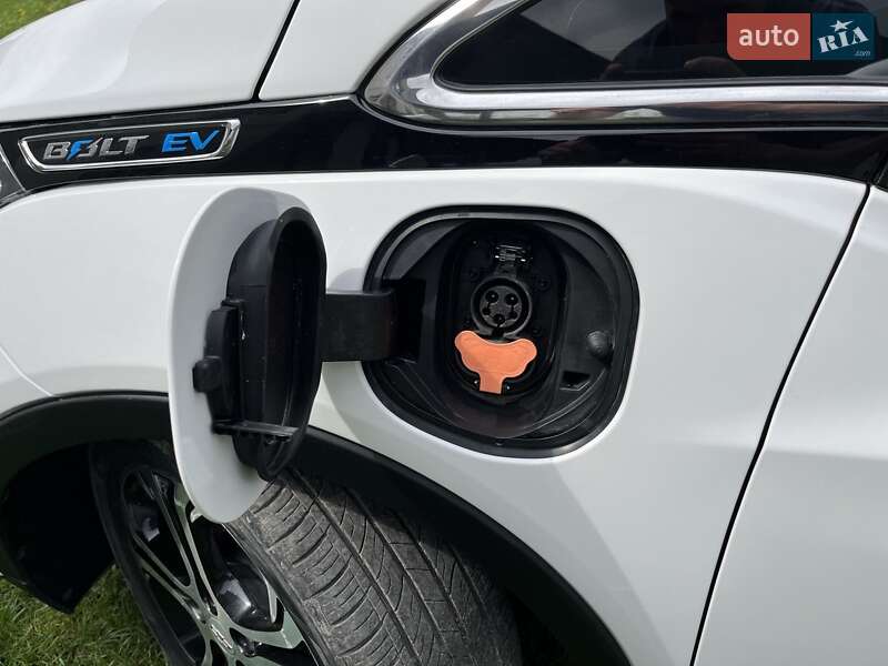 Хэтчбек Chevrolet Bolt EV 2019 в Львове