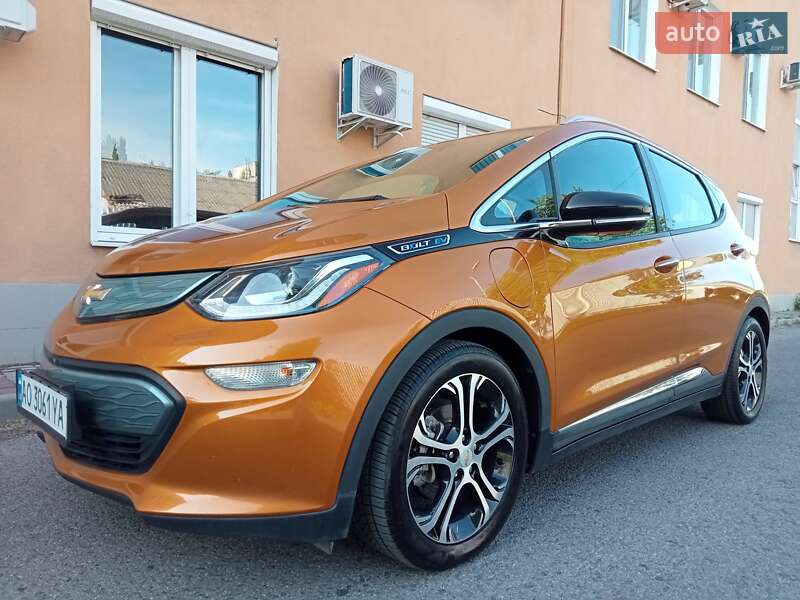Хэтчбек Chevrolet Bolt EV 2017 в Ужгороде