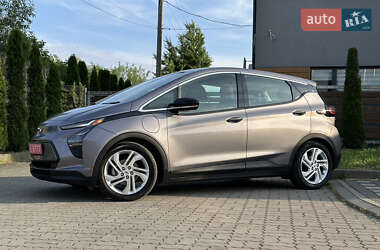 Хэтчбек Chevrolet Bolt EV 2023 в 