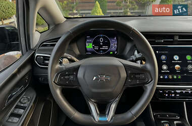 Хэтчбек Chevrolet Bolt EV 2023 в 