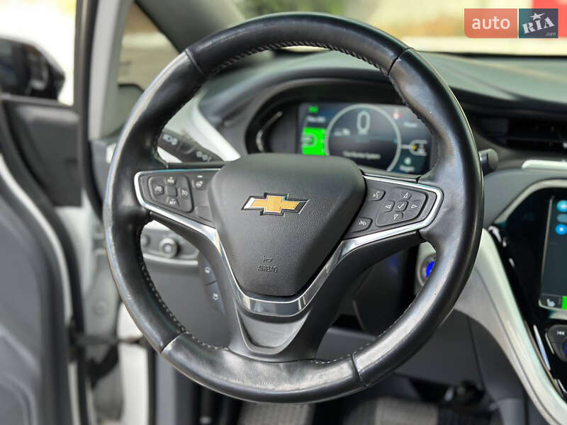 Хетчбек Chevrolet Bolt EV 2017 в Дніпрі