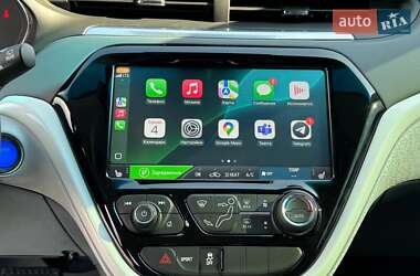 Хэтчбек Chevrolet Bolt EV 2020 в 