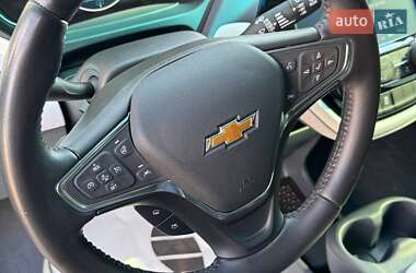 Хэтчбек Chevrolet Bolt EV 2020 в 