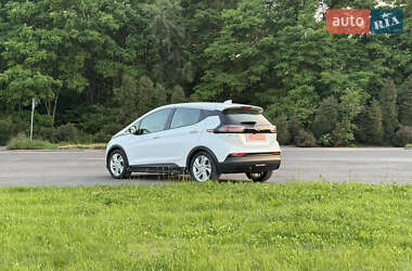 Хэтчбек Chevrolet Bolt EV 2023 в 