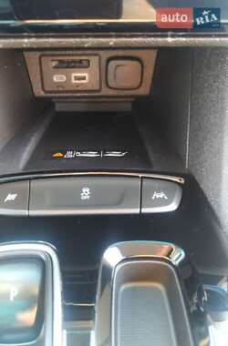 Хэтчбек Chevrolet Bolt EV 2021 в 