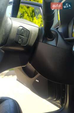 Хэтчбек Chevrolet Bolt EV 2021 в 
