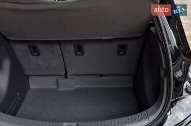 Хэтчбек Chevrolet Bolt EV 2020 в 