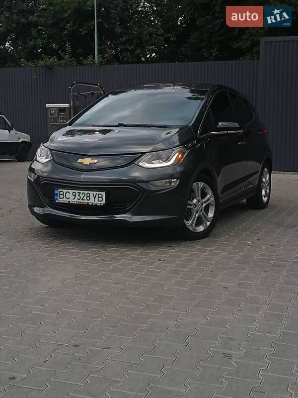 Хетчбек Chevrolet Bolt EV 2017 в 