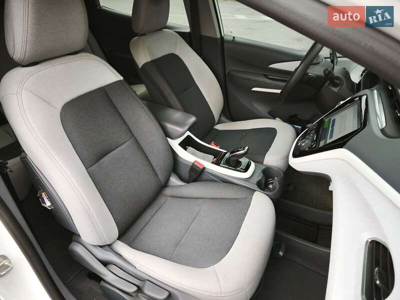 Хетчбек Chevrolet Bolt EV 2019 в Львові фото 20 Хетчбек Chevrolet Bolt EV 2019 в Львові