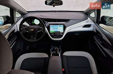 Хэтчбек Chevrolet Bolt EV 2018 в 