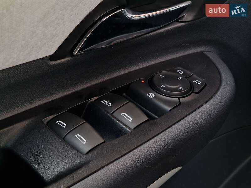 Хетчбек Chevrolet Bolt EV 2018 в Одесі