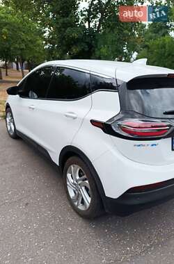 Хэтчбек Chevrolet Bolt EV 2023 в 