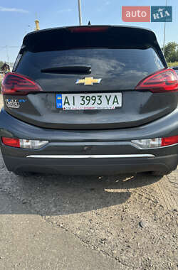 Хэтчбек Chevrolet Bolt EV 2018 в 