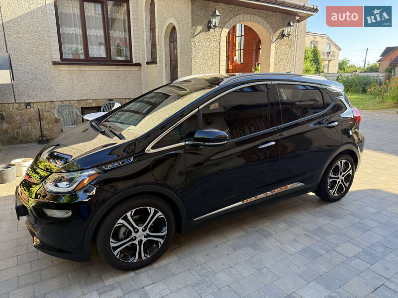 Хэтчбек Chevrolet Bolt EV 2019 в Львове