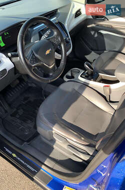 Хэтчбек Chevrolet Bolt EV 2017 в 