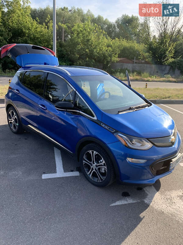 Хетчбек Chevrolet Bolt EV 2017 в Києві