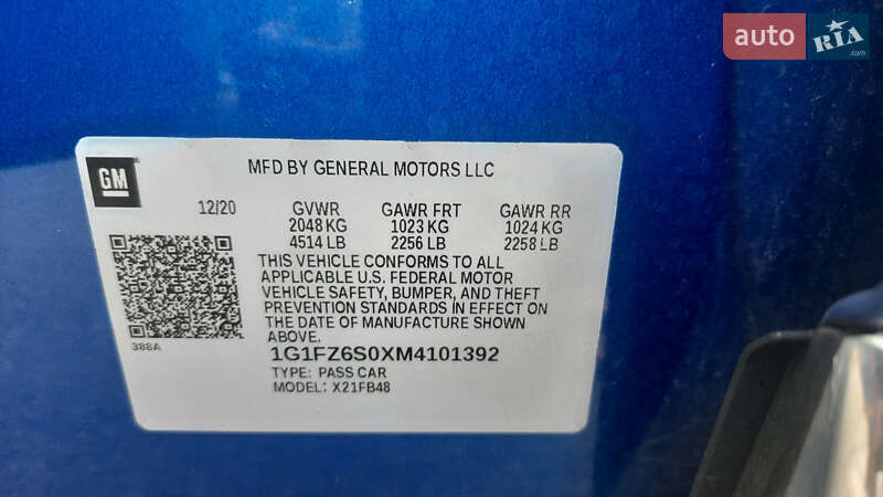 Хэтчбек Chevrolet Bolt EV 2020 в Киеве