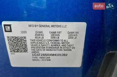 Хэтчбек Chevrolet Bolt EV 2020 в 