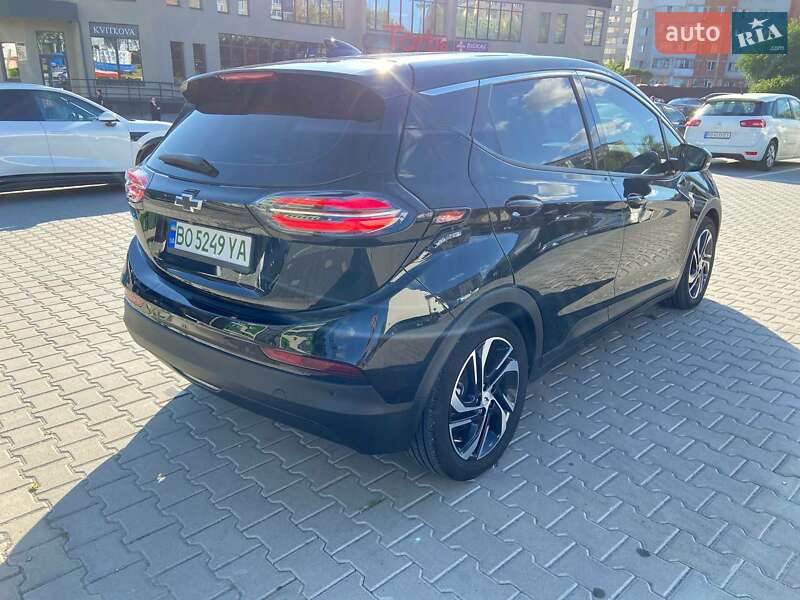 Хэтчбек Chevrolet Bolt EV 2023 в Тернополе