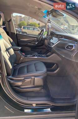 Хэтчбек Chevrolet Bolt EV 2023 в 