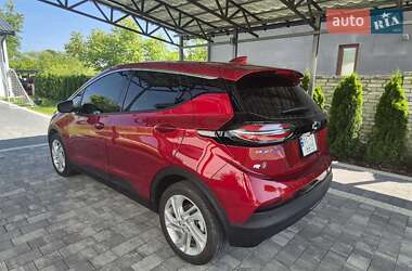Хэтчбек Chevrolet Bolt EV 2023 в 