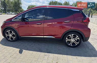 Хэтчбек Chevrolet Bolt EV 2020 в 