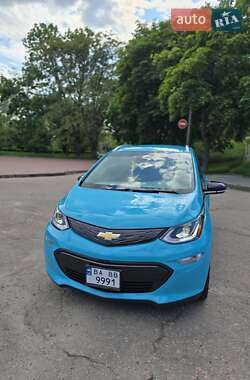 Хэтчбек Chevrolet Bolt EV 2020 в 