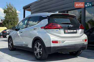 Хэтчбек Chevrolet Bolt EV 2017 в 