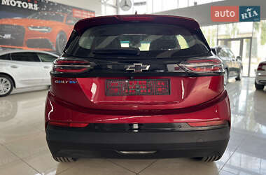 Хэтчбек Chevrolet Bolt EV 2022 в 