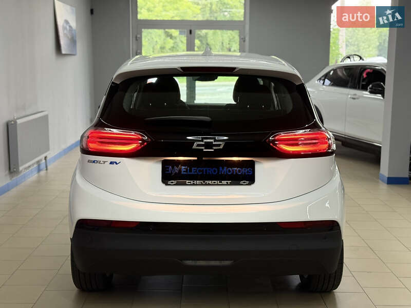 Хэтчбек Chevrolet Bolt EV 2023 в Львове