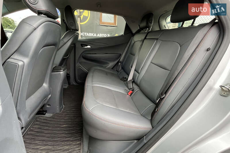 Хэтчбек Chevrolet Bolt EV 2017 в Стрые