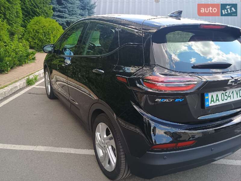 Хетчбек Chevrolet Bolt EV 2022 в Києві