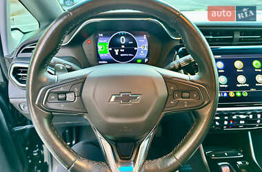 Хэтчбек Chevrolet Bolt EV 2023 в 
