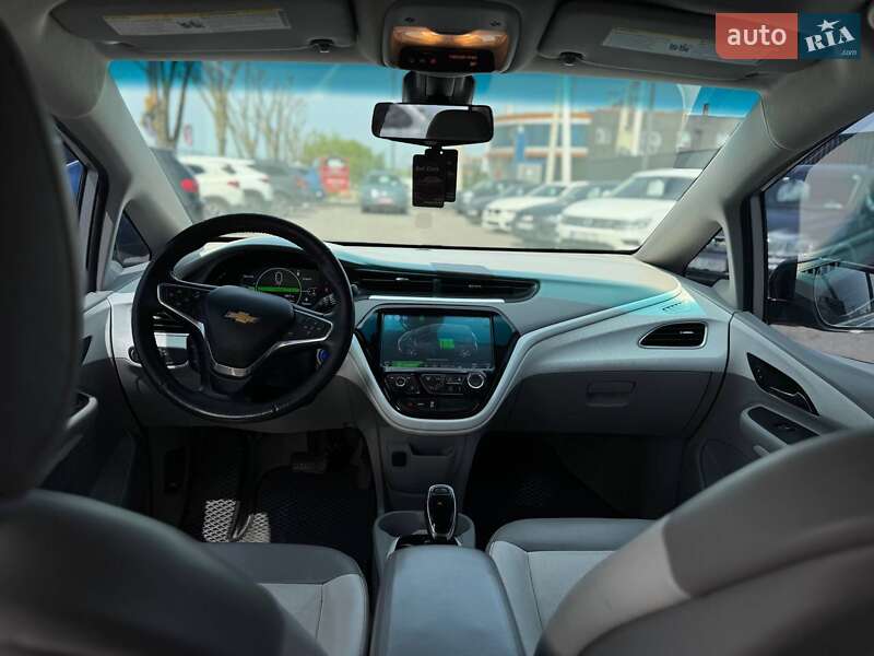 Хетчбек Chevrolet Bolt EV 2016 в Львові