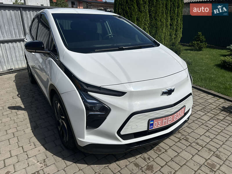 Хэтчбек Chevrolet Bolt EV 2023 в Львове
