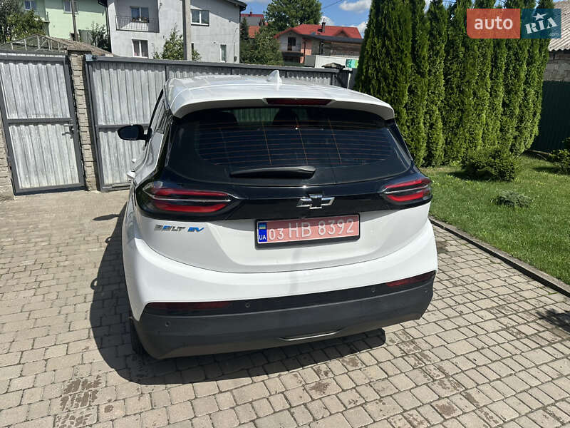 Хэтчбек Chevrolet Bolt EV 2023 в Львове